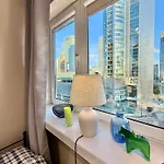Apartmán 5 Ac Rondo Onz Metro Wifi 80'tv Oled Netflix Hbo Appletv Varšava