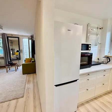 Apartmán 5 Ac Rondo Onz Metro Wifi 80'tv Oled Netflix Hbo Appletv *