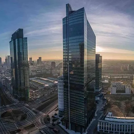 5 Ac Rondo Onz Metro Wifi 80'tv Oled Netflix Hbo Appletv * Warschau