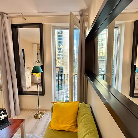 5 Ac Rondo Onz Metro Wifi 80'tv Oled Netflix Hbo Appletv