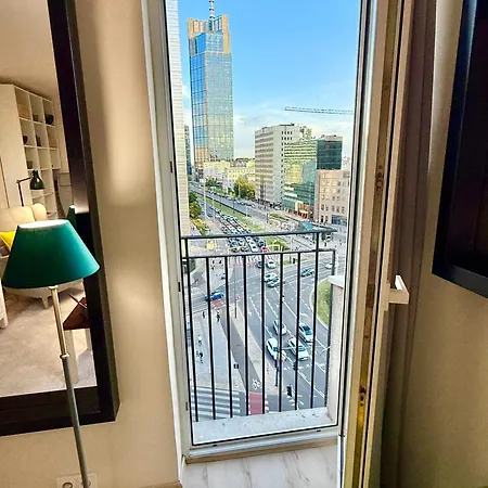 アパート 5 Ac Rondo Onz Metro Wifi 80'tv Oled Netflix Hbo Appletv ワルシャワ