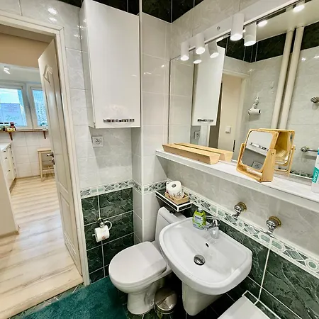 5 Ac Rondo Onz Metro Wifi 80'tv Oled Netflix Hbo Appletv *