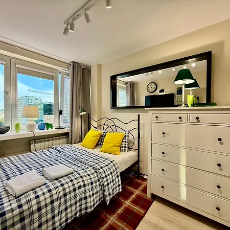 アパート 5 Ac Rondo Onz Metro Wifi 80'tv Oled Netflix Hbo Appletv ワルシャワ