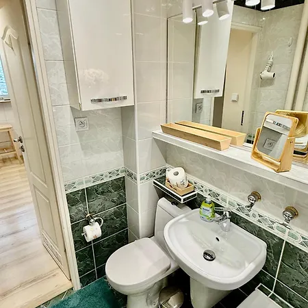 5 Ac Rondo Onz Metro Wifi 80'tv Oled Netflix Hbo Appletv アパート