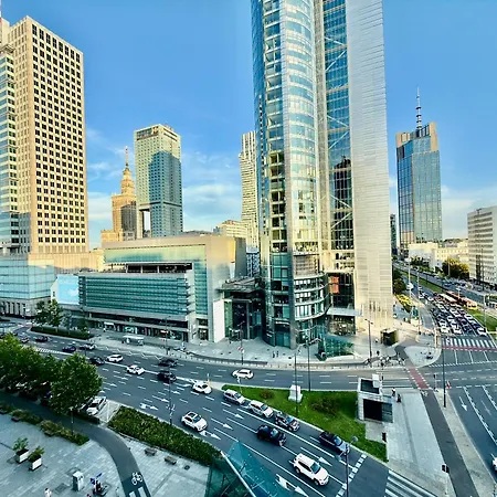 5 Ac Rondo Onz Metro Wifi 80'tv Oled Netflix Hbo Appletv * Warschau