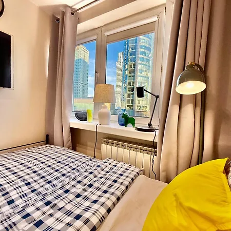 Appartamento 5 Ac Rondo Onz Metro Wifi 80'tv Oled Netflix Hbo Appletv Varsavia